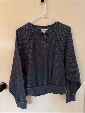 Waffle Knit Henley Pullover - blue